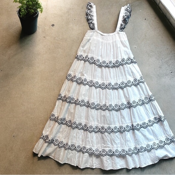 White 100% Cotton Embroidered Flutter Sleeveless Tiered Boho Maxi Dress - Picture 4 of 13